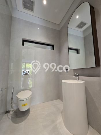 Rumah Elit LB 525m2 Siap Pakai Desain Elegan di Kemang, Jakarta Selatan Rumah Elit LB 525m2 Siap Pakai Desain Elegan di Kemang, Jakarta Selatan