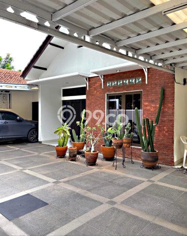 Rumah Eksklusif Siap Huni LT 264m2 di Kebayoran Baru, Jakarta Selatan Rumah Eksklusif Siap Huni LT 264m2 di Kebayoran Baru, Jakarta Selatan
