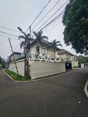 Siap Huni Hunian Elit 6 Kamar di Cilandak Dekat ke Mana Saja Siap Huni Hunian Elit 6 Kamar di Cilandak Dekat ke Mana Saja