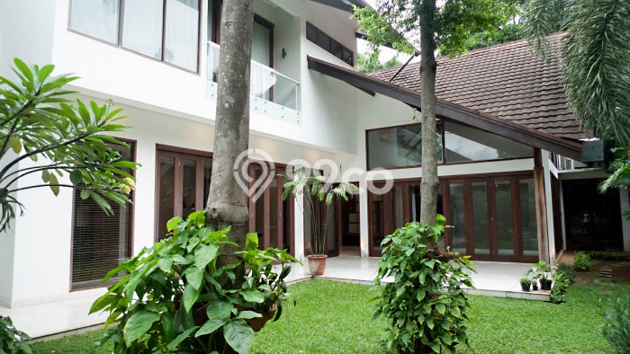 Rumah Luxury Modern Tanpa Renovasi di Kemang Jakarta Selatan Rumah Luxury Modern Tanpa Renovasi di Kemang Jakarta Selatan