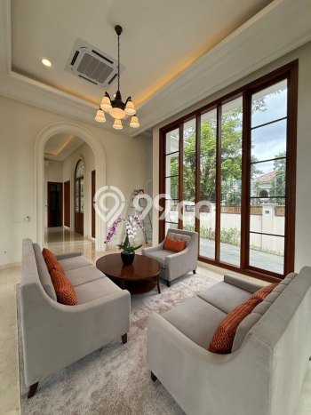 Rumah Elit Modern Tanpa Renovasi di Kemang Jakarta Selatan Rumah Elit Modern Tanpa Renovasi di Kemang Jakarta Selatan