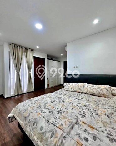 Rumah Eksklusif Dijual LT 190m2 di Kebon Jeruk, Jakarta Barat Rumah Eksklusif Dijual LT 190m2 di Kebon Jeruk, Jakarta Barat