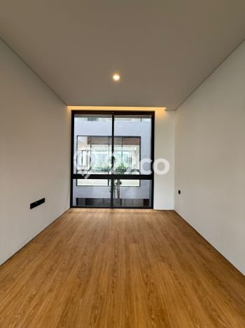 Rumah Elit Modern Siap Huni di Kemang Jakarta Selatan Rumah Elit Modern Siap Huni di Kemang Jakarta Selatan