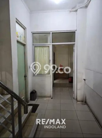 Unit Ruko Dijual di Jakarta Barat LT 70m2 & LB 70m2 Unit Ruko Dijual di Jakarta Barat LT 70m2 & LB 70m2