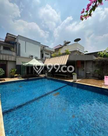 Rumah Elit Modern Tanpa Renovasi di Bangka Jakarta Selatan Rumah Elit Modern Tanpa Renovasi di Bangka Jakarta Selatan