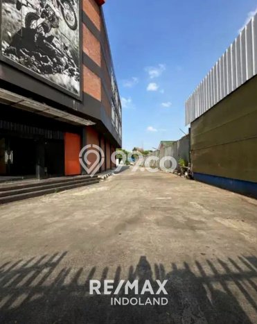 Kantor Lokasi Strategis Kawasan Ciputat, Luas 1424m², Mainroad Kantor Lokasi Strategis Kawasan Ciputat, Luas 1424m², Mainroad