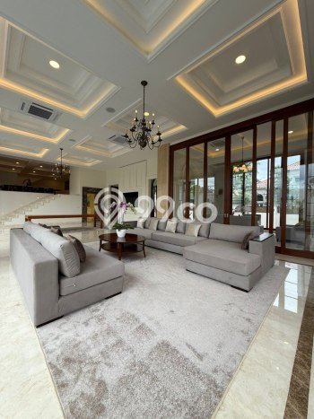 Rumah Elit Modern Tanpa Renovasi di Kemang Jakarta Selatan Rumah Elit Modern Tanpa Renovasi di Kemang Jakarta Selatan