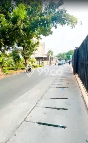 Tanah Disewakan di Meruya, Luas 900m², Ideal untuk Bisnis Tanah Disewakan di Meruya, Luas 900m², Ideal untuk Bisnis