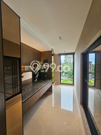 Dijual Rumah Mewah Exclusive di BSD, Tangerang Selatan Dijual Rumah Mewah Exclusive di BSD, Tangerang Selatan