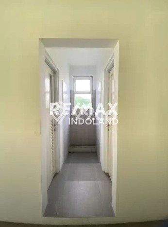Untuk Dijual! Kantor di Warung Buncit Jakarta Selatan LT 410m2 / LB 1787m2 Kawasan Strategis Untuk Dijual! Kantor di Warung Buncit Jakarta Selatan LT 410m2 / LB 1787m2 Kawasan Strategis