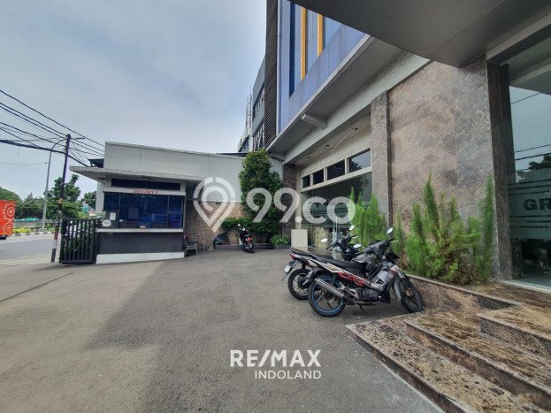 Kantor Komersial Dijual di Kemayoran Jakarta Pusat LT 425m2 & LB 1152m2 Kantor Komersial Dijual di Kemayoran Jakarta Pusat LT 425m2 & LB 1152m2
