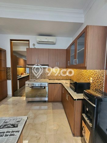 Siap Huni Hunian Elit 6 Kamar di Cilandak Dekat ke Mana Saja Siap Huni Hunian Elit 6 Kamar di Cilandak Dekat ke Mana Saja