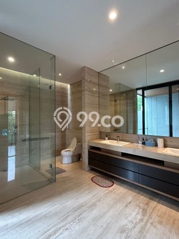 Rumah Elit Modern Tanpa Renovasi di Gading Serpong Tangerang Rumah Elit Modern Tanpa Renovasi di Gading Serpong Tangerang