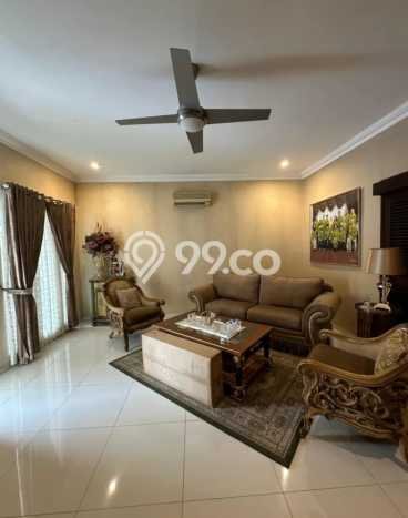 Rumah Elit Modern Tanpa Renovasi di Bangka Jakarta Selatan Rumah Elit Modern Tanpa Renovasi di Bangka Jakarta Selatan