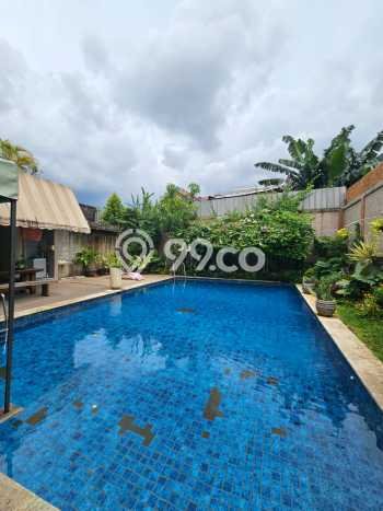 Rumah Elit Modern Tanpa Renovasi di Bangka Jakarta Selatan Rumah Elit Modern Tanpa Renovasi di Bangka Jakarta Selatan