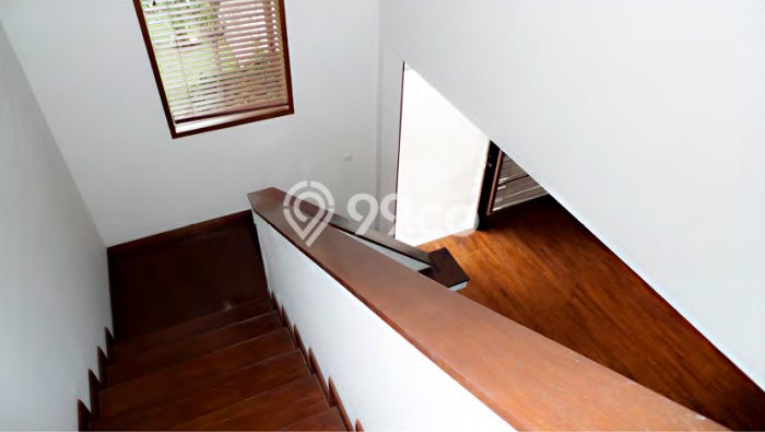 Rumah Luxury Modern Tanpa Renovasi di Kemang Jakarta Selatan Rumah Luxury Modern Tanpa Renovasi di Kemang Jakarta Selatan