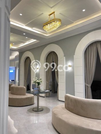 Unit Kantor Dijual di Jakarta Selatan LT 635m2 & LB 1800m2 Unit Kantor Dijual di Jakarta Selatan LT 635m2 & LB 1800m2