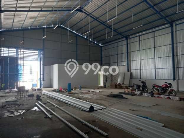 Disewakan Gudang di Kawasan Ramai Cikarang Luas 352m2 Disewakan Gudang di Kawasan Ramai Cikarang Luas 352m2