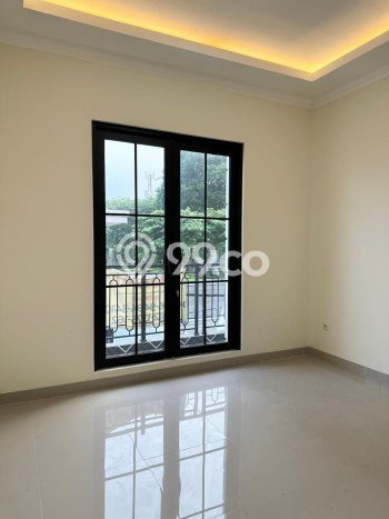 Dijual Rumah Mewah Exclusive di Kebon Jeruk, Jakarta Barat Dijual Rumah Mewah Exclusive di Kebon Jeruk, Jakarta Barat