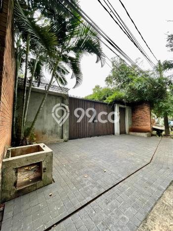 Tanah Dijual Area Strategis di Kemanggisan Jakarta Barat 290m2 Tanah Dijual Area Strategis di Kemanggisan Jakarta Barat 290m2