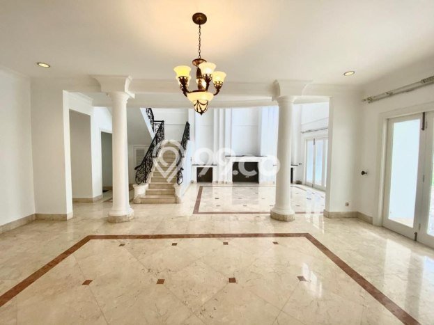Jual Rumah Luas Megah Dengan View Eksklusif di Lebak Bulus, Jakarta Selatan Jual Rumah Luas Megah Dengan View Eksklusif di Lebak Bulus, Jakarta Selatan