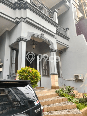 Rumah Elit Modern Tanpa Renovasi di Tanjung Duren Jakarta Barat Rumah Elit Modern Tanpa Renovasi di Tanjung Duren Jakarta Barat