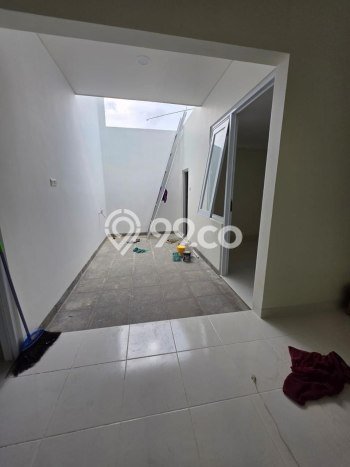 Rumah Elit LB 250m2 Siap Pakai Desain Elegan di Sunrise Garden, Jakarta Barat Rumah Elit LB 250m2 Siap Pakai Desain Elegan di Sunrise Garden, Jakarta Barat