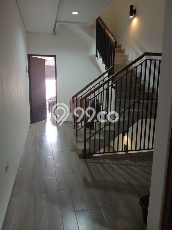 Rumah Modern Cantik 3 Kamar Siap Huni di Kebon Jeruk Rumah Modern Cantik 3 Kamar Siap Huni di Kebon Jeruk