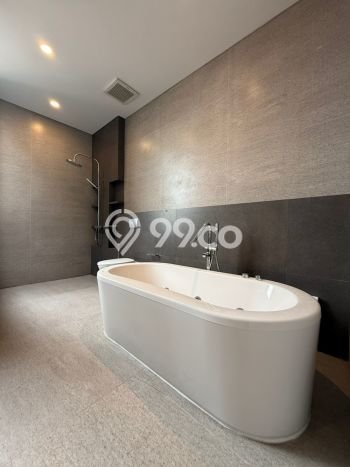 For Sale! Premium House LT 209m2 Desain Elegan di Kemang For Sale! Premium House LT 209m2 Desain Elegan di Kemang