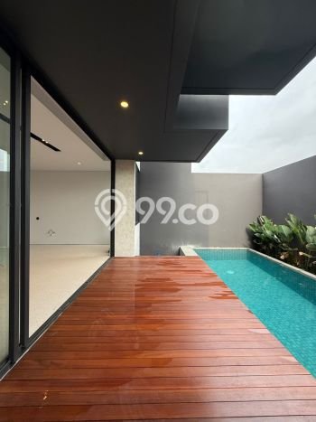 For Sale! Premium House LT 209m2 Desain Elegan di Kemang For Sale! Premium House LT 209m2 Desain Elegan di Kemang