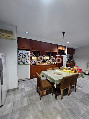 Rumah LT 224m² Dekat Pusat Perbelanjaan di Duri Kepa, Jakarta Barat Rumah LT 224m² Dekat Pusat Perbelanjaan di Duri Kepa, Jakarta Barat