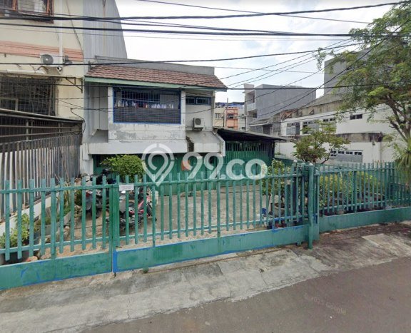 Rumah Elit LB 180m2 Siap Pakai Desain Elegan di Kedoya, Jakarta Barat Rumah Elit LB 180m2 Siap Pakai Desain Elegan di Kedoya, Jakarta Barat
