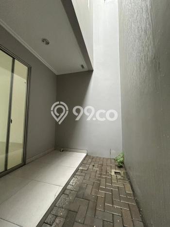 Ready to Use! Premium House LT 90m2 Desain Modern di Pantai Indah Kapuk Ready to Use! Premium House LT 90m2 Desain Modern di Pantai Indah Kapuk