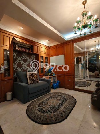 Rumah Luxury Modern Tanpa Renovasi di Slipi Jakarta Barat Rumah Luxury Modern Tanpa Renovasi di Slipi Jakarta Barat