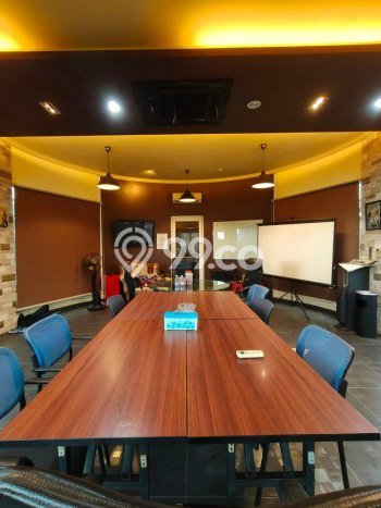Rumah Luxury Modern Tanpa Renovasi di Slipi Jakarta Barat Rumah Luxury Modern Tanpa Renovasi di Slipi Jakarta Barat