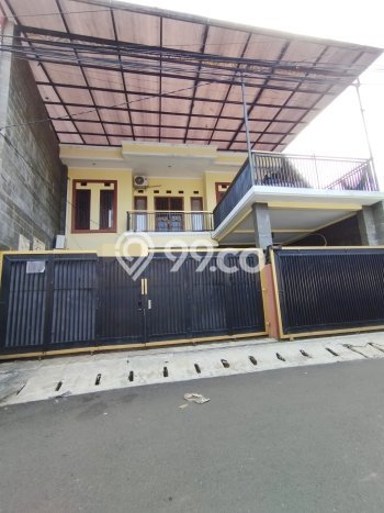 Sewa cepat hunian minimalis lokasi strategis 6 Kamar di Tebet, Jakarta Selatan Sewa cepat hunian minimalis lokasi strategis 6 Kamar di Tebet, Jakarta Selatan