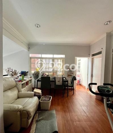 Rumah di Tebet, Jakarta Selatan, LT 131m² Bangunan 148m² Rumah di Tebet, Jakarta Selatan, LT 131m² Bangunan 148m²
