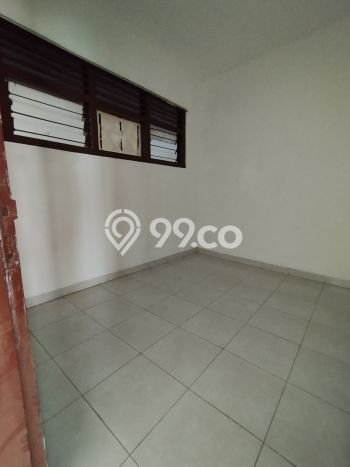 Rumah di Kawasan Tebet, Lingkungan Premium 3 KT Rumah di Kawasan Tebet, Lingkungan Premium 3 KT