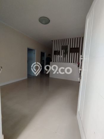 Rumah di Tebet, 2 KM, Lingkungan Strategis, LT 100m² Bangunan 120m² Rumah di Tebet, 2 KM, Lingkungan Strategis, LT 100m² Bangunan 120m²
