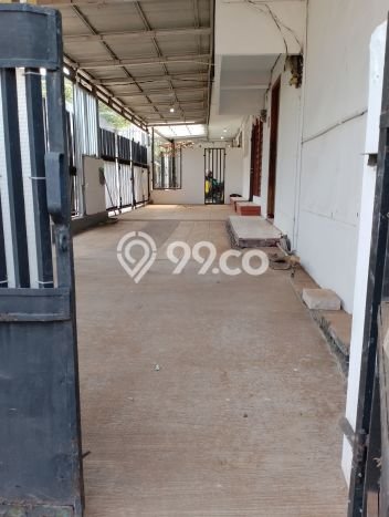 Siap Huni Hunian Elit 5 Kamar di Tebet Dekat ke Mana Pun Siap Huni Hunian Elit 5 Kamar di Tebet Dekat ke Mana Pun