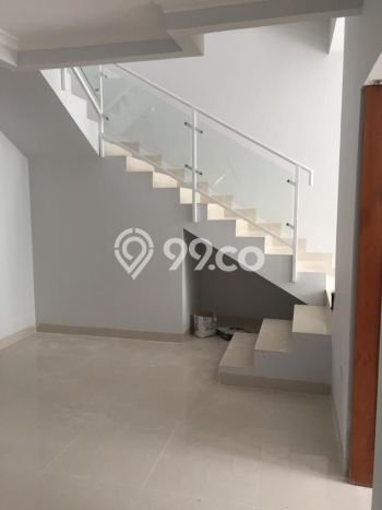 PENAWARAN EKSKLUSIF! Rumah di Tebet, 3 KT, Lingkungan Elite, LT 91m² LB 135m² PENAWARAN EKSKLUSIF! Rumah di Tebet, 3 KT, Lingkungan Elite, LT 91m² LB 135m²