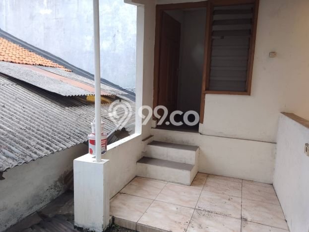 Rumah di Tebet, Lingkungan Asri, 2 KT Rumah di Tebet, Lingkungan Asri, 2 KT