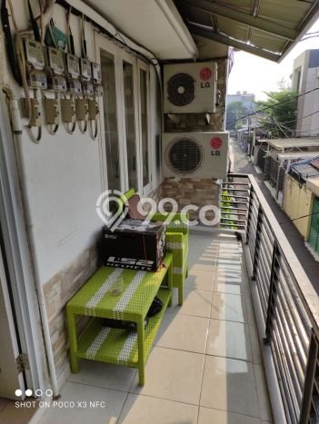 Hunian Cantik Modern Lb 150m2 di Tebet, Jakarta Selatan Hunian Cantik Modern Lb 150m2 di Tebet, Jakarta Selatan
