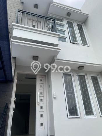 Disewakan segera rumah minimalis lokasi strategis 4 Kamar di Tebet, Jakarta Selatan Disewakan segera rumah minimalis lokasi strategis 4 Kamar di Tebet, Jakarta Selatan