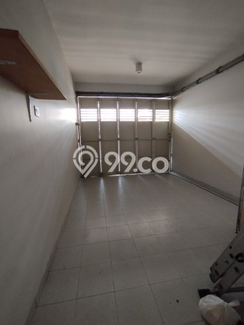 SPECIAL PRICE! Rumah di Tebet, 3 KM, Dekat Pusat Kota, Luas 145m² LB 250m² SPECIAL PRICE! Rumah di Tebet, 3 KM, Dekat Pusat Kota, Luas 145m² LB 250m²