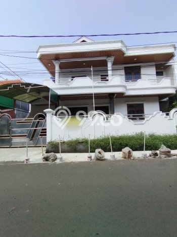 Lokasi terbaik! Rumah siap pakai disewakan di Tebet LB 250m2 Lokasi terbaik! Rumah siap pakai disewakan di Tebet LB 250m2