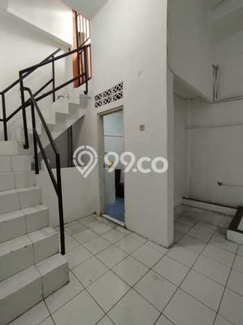 LIMITED UNIT! Rumah area Tebet, 3 KM, LT 130m² LB 200m² LIMITED UNIT! Rumah area Tebet, 3 KM, LT 130m² LB 200m²