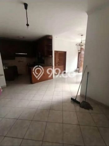 Disewakan Hunian Konsep Minimalis di Tebet Jakarta Selatan dengan 4 KT Disewakan Hunian Konsep Minimalis di Tebet Jakarta Selatan dengan 4 KT