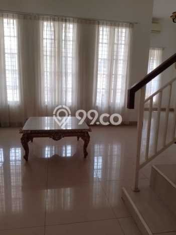 Rumah kawasan Tebet, 4 KT, Area Elite, Luas 140m² Bangunan 250m² Rumah kawasan Tebet, 4 KT, Area Elite, Luas 140m² Bangunan 250m²