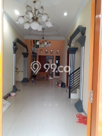 PILIHAN TEPAT! Rumah kawasan Tebet, 5 KT, Akses Sekolah, Luas 140m² LB 200m² PILIHAN TEPAT! Rumah kawasan Tebet, 5 KT, Akses Sekolah, Luas 140m² LB 200m²